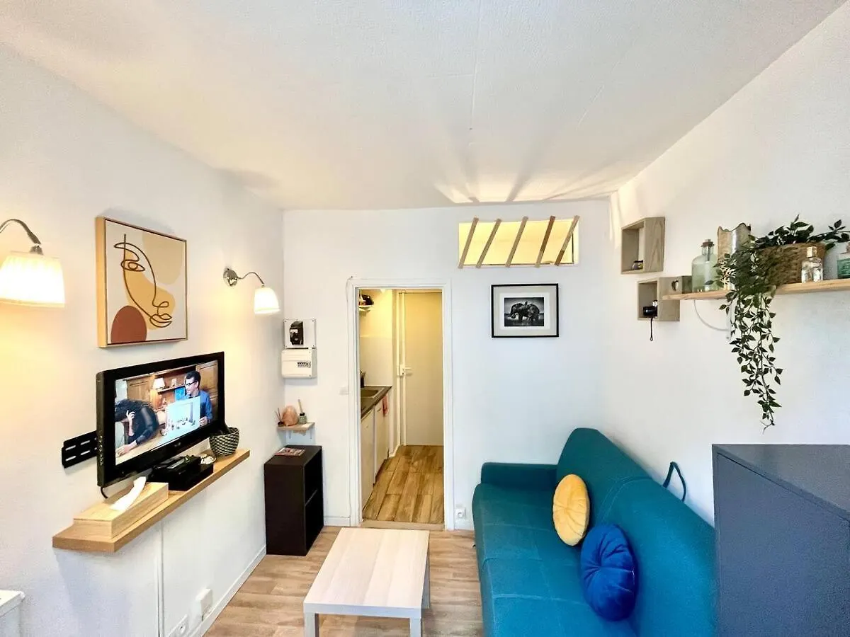 Apartment Appartement Studio Cosy 17Eme Paris